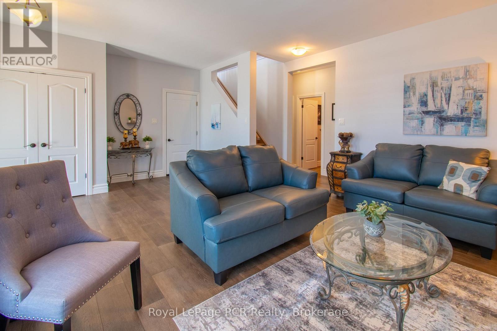 154 MACINTOSH DRIVE - Image 13