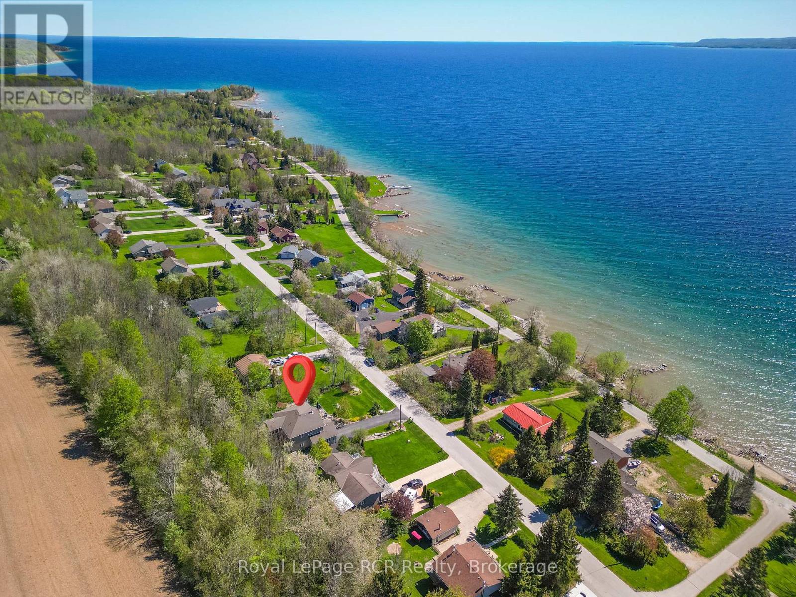154 MACINTOSH DRIVE - 4