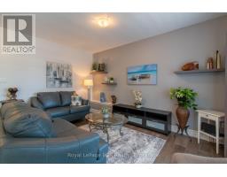 154 Macintosh Drive, Georgian Bluffs, ON N0H1S0 Photo 12