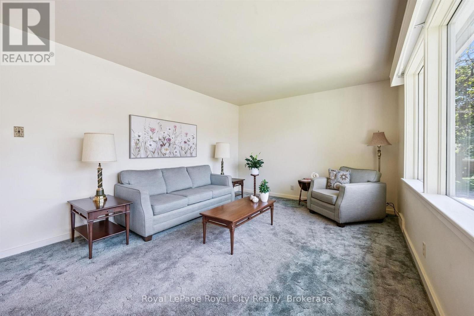 31 TORRANCE CRESCENT - Image 9