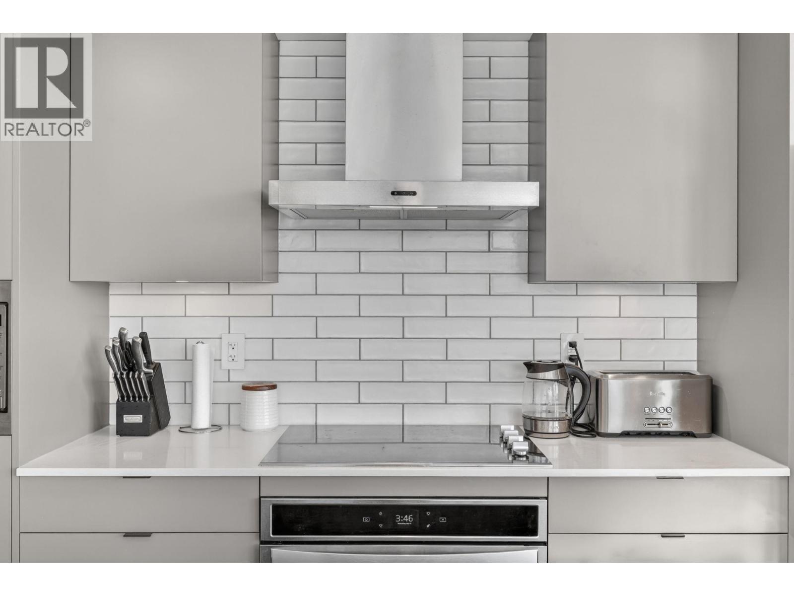 #1505 1471 St Paul Street - Image 14