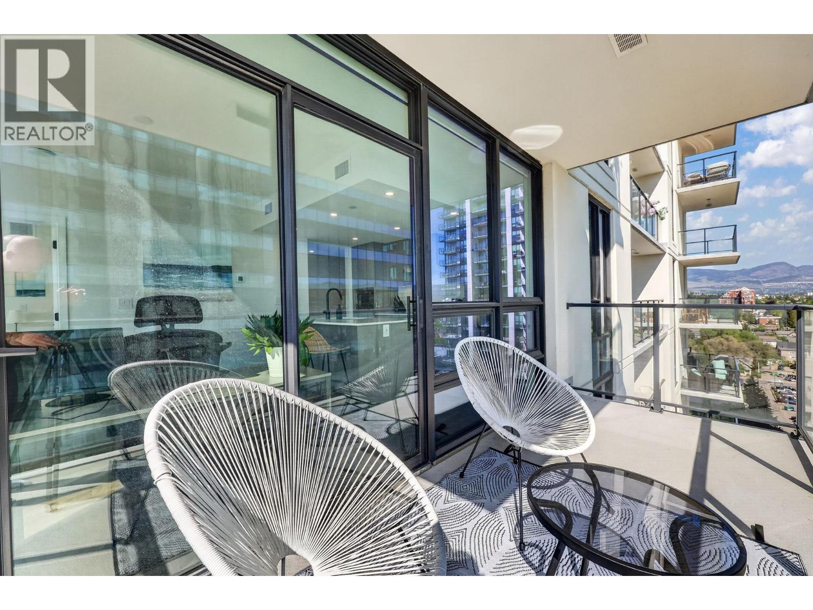 #1505 1471 St Paul Street - 20