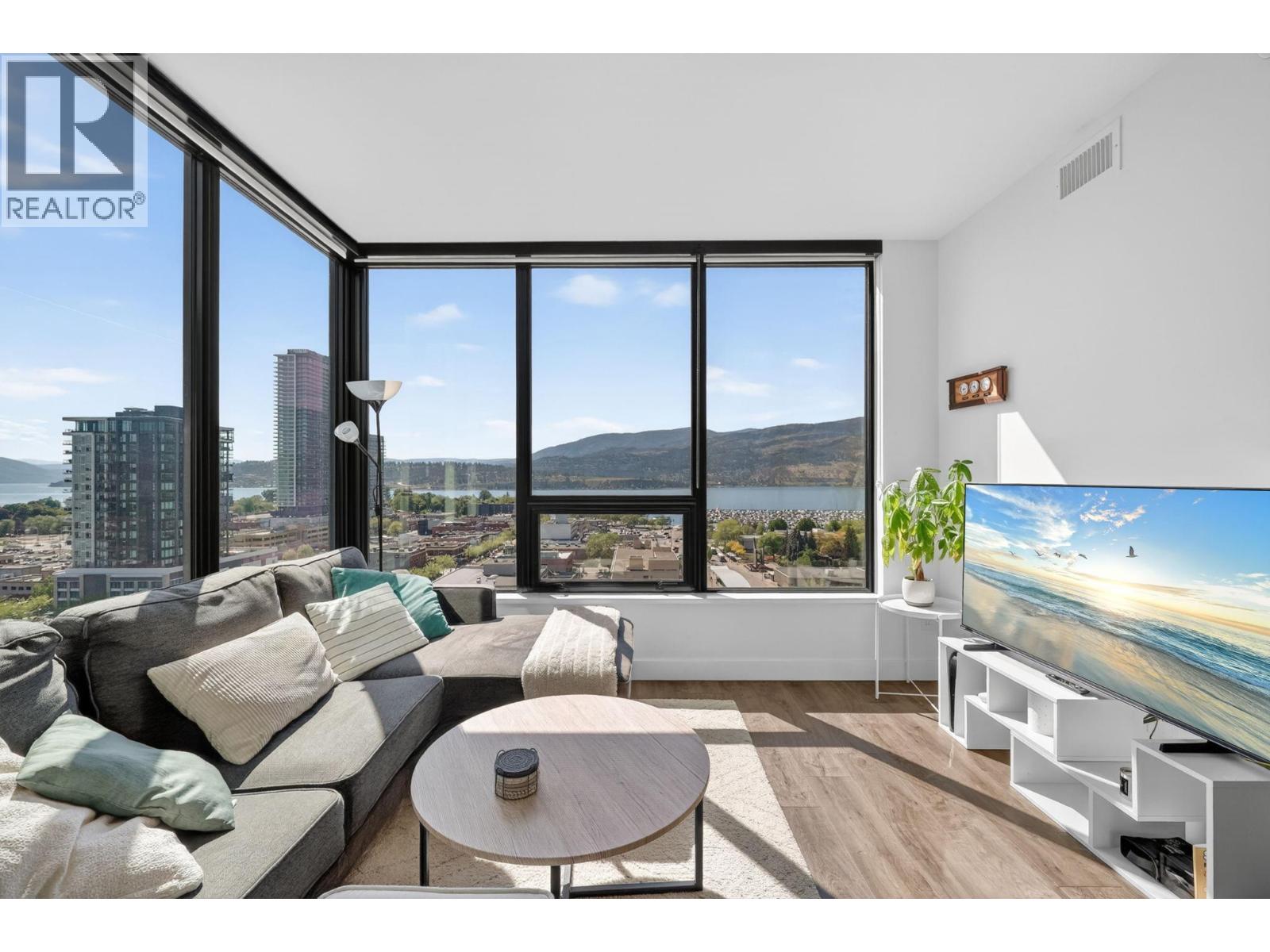 #1505 1471 St Paul Street - 2