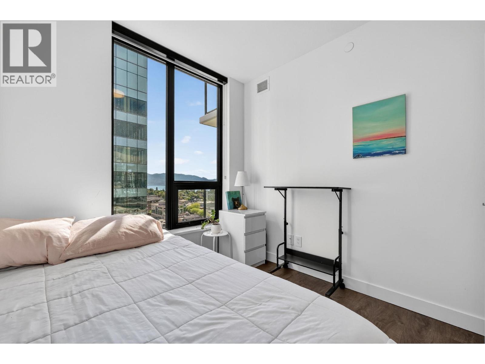 #1505 1471 St Paul Street - 31