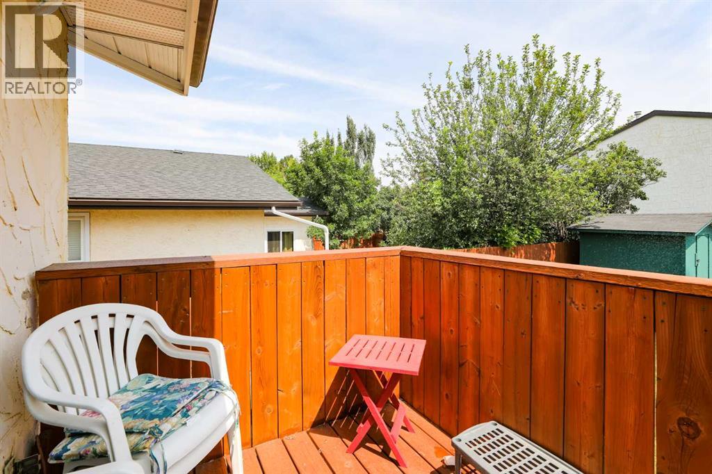1031 Cameron Road  S - Image 14