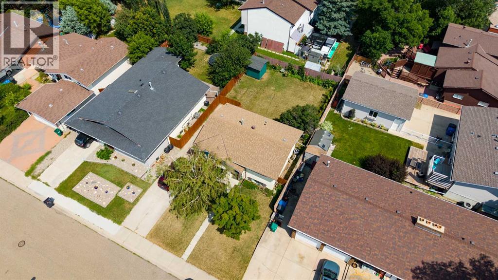 1031 Cameron Road S - 2
