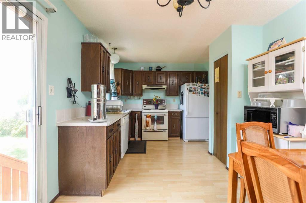 1031 Cameron Road  S - Image 4