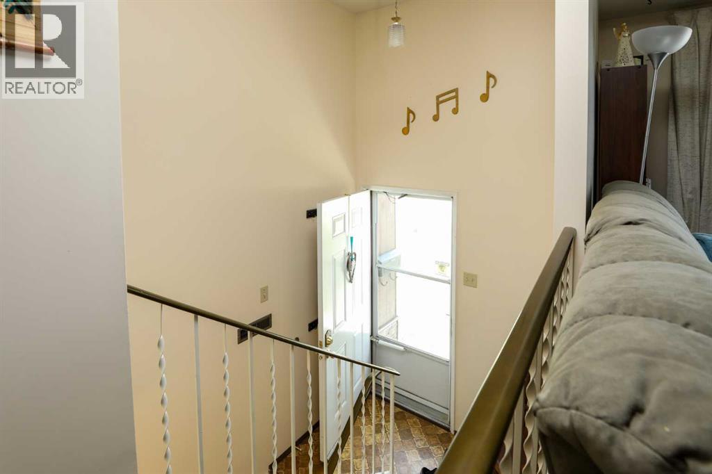 1031 Cameron Road  S - Image 11