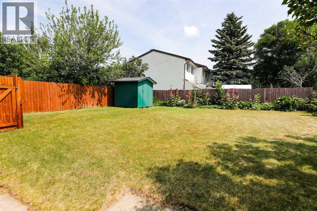 1031 Cameron Road  S - Image 16