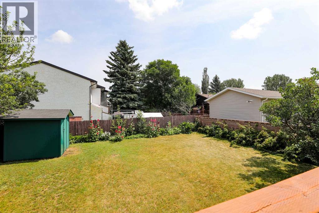 1031 Cameron Road  S - Image 15