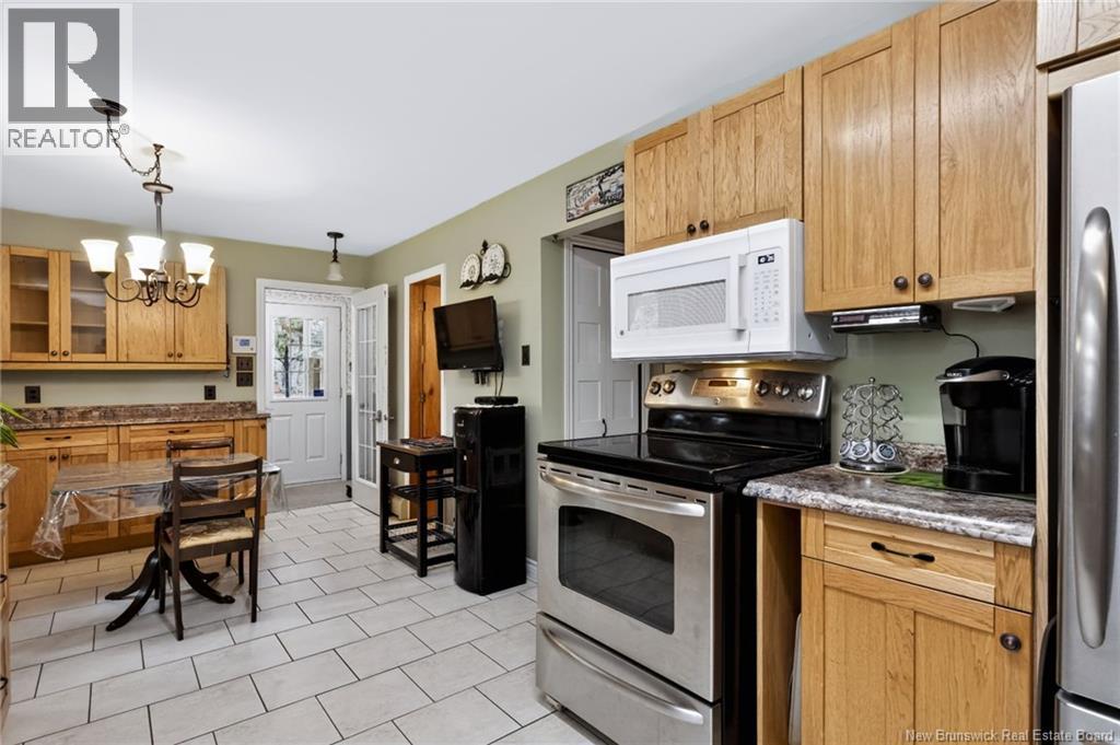 29 Hillhurst - 7