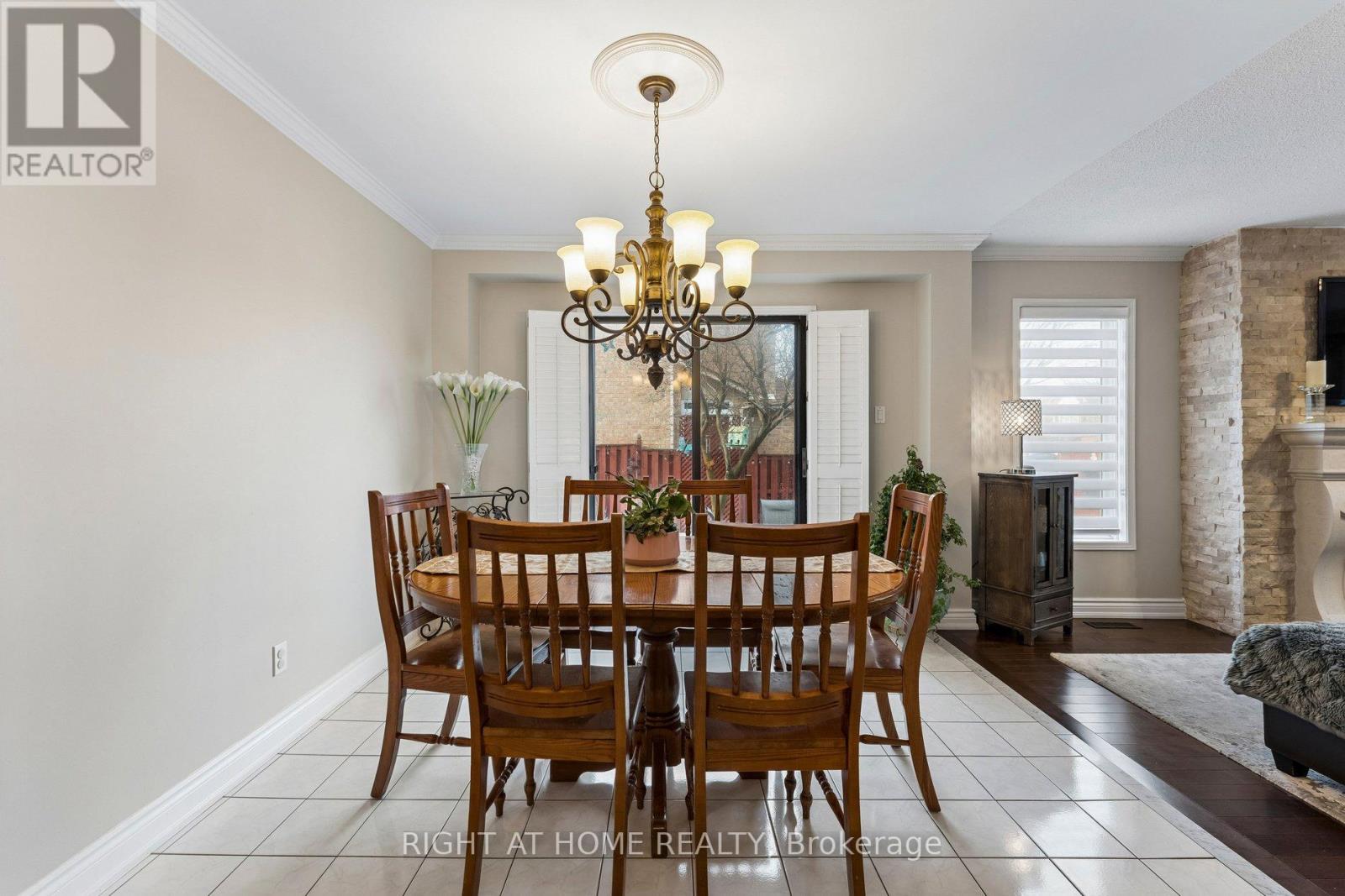 39 BANNER ROAD - 13