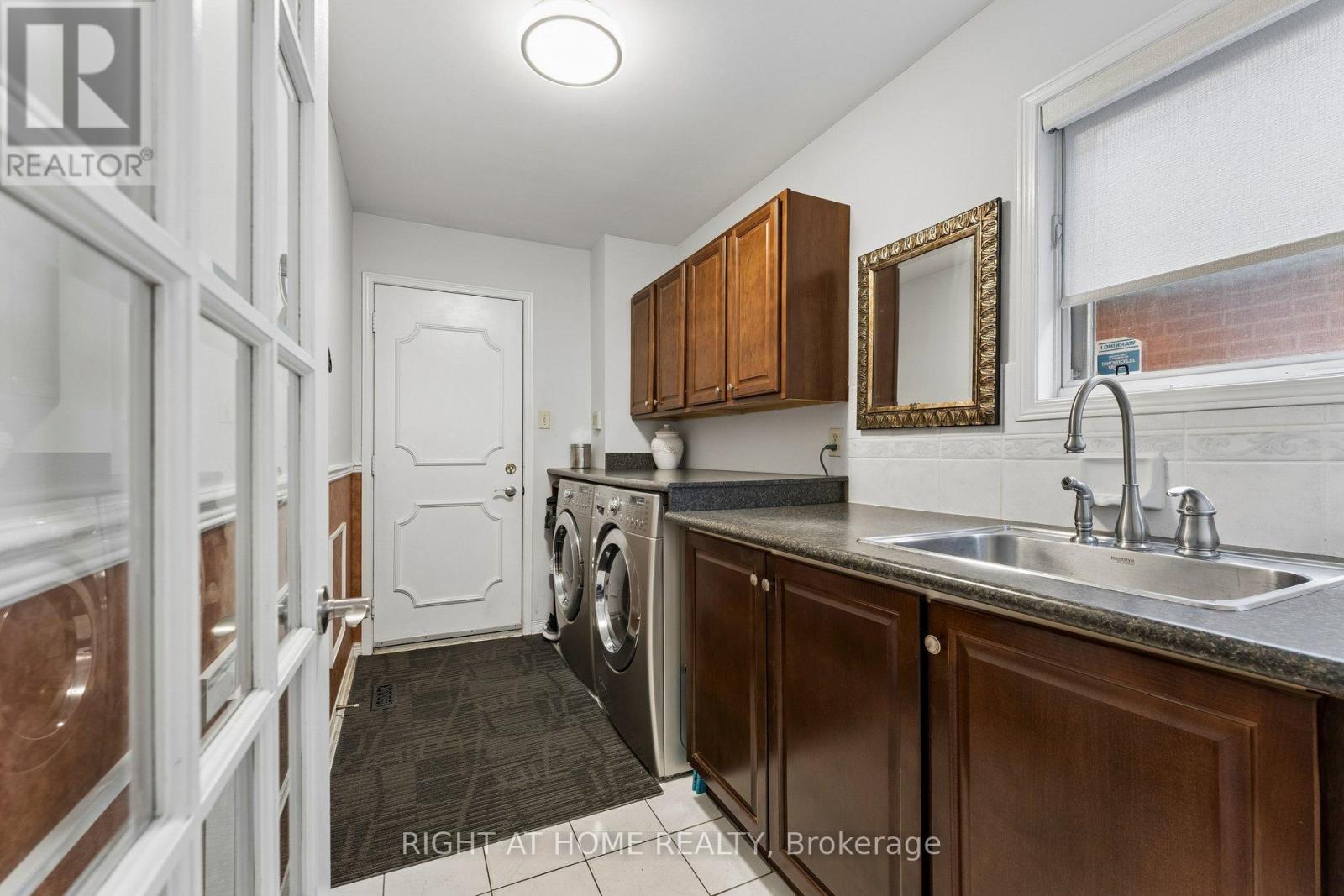 39 BANNER ROAD - 18