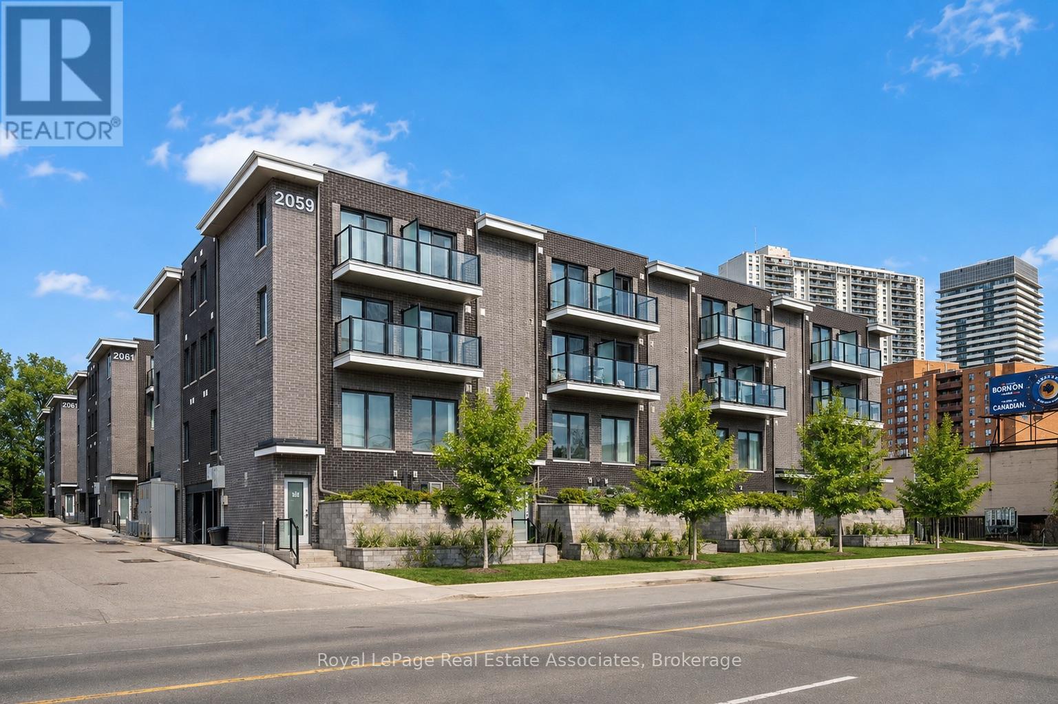 Photo of 2059 Weston Road