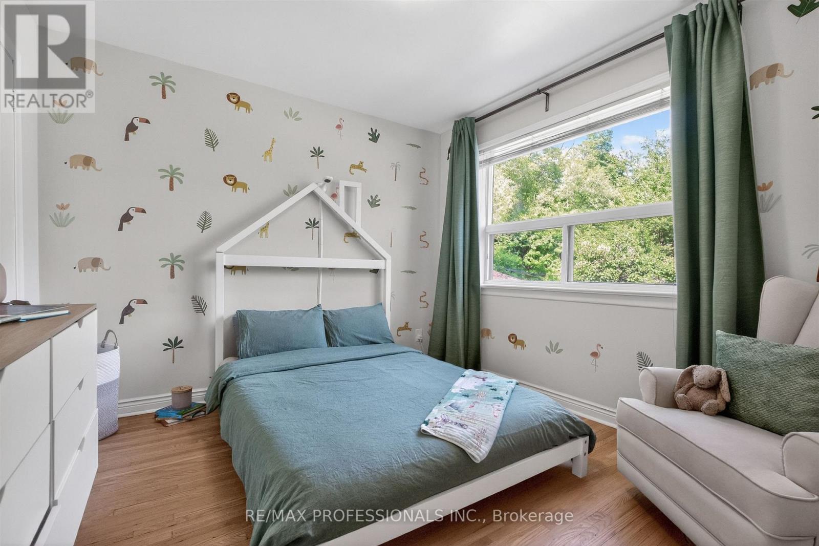 69 SKYLARK ROAD - 26
