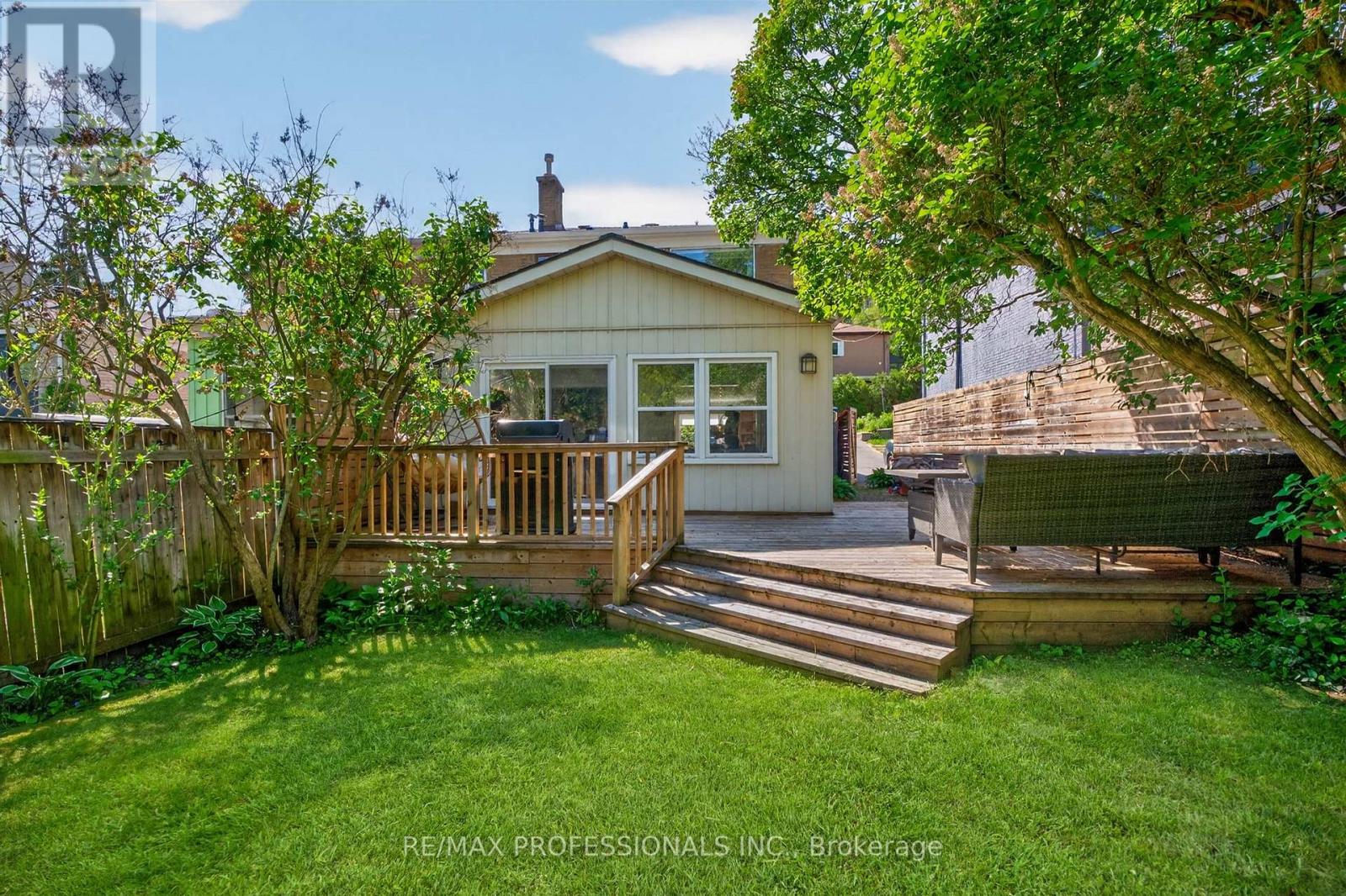 69 SKYLARK ROAD - 38