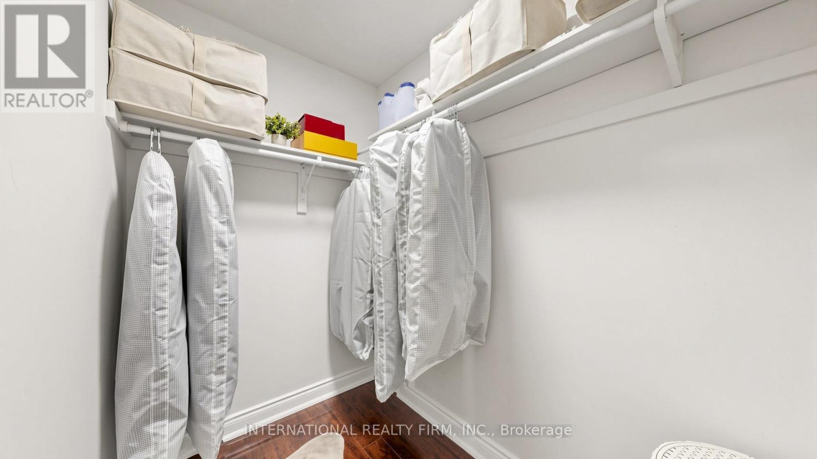 3180 PEBBLEWOOD ROAD - 21