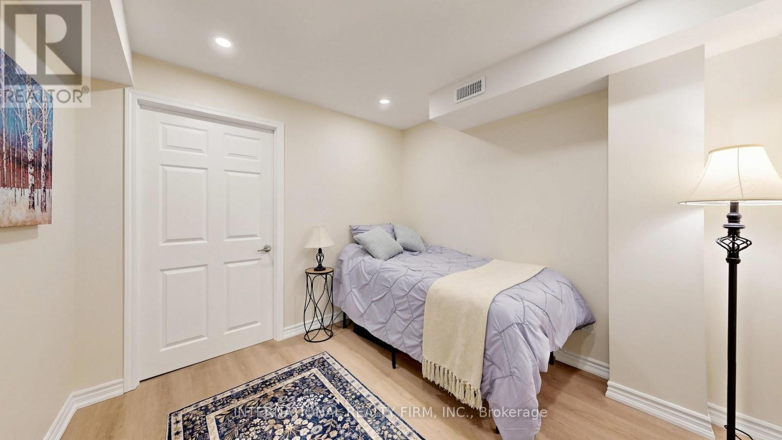 3180 PEBBLEWOOD ROAD - Image 34