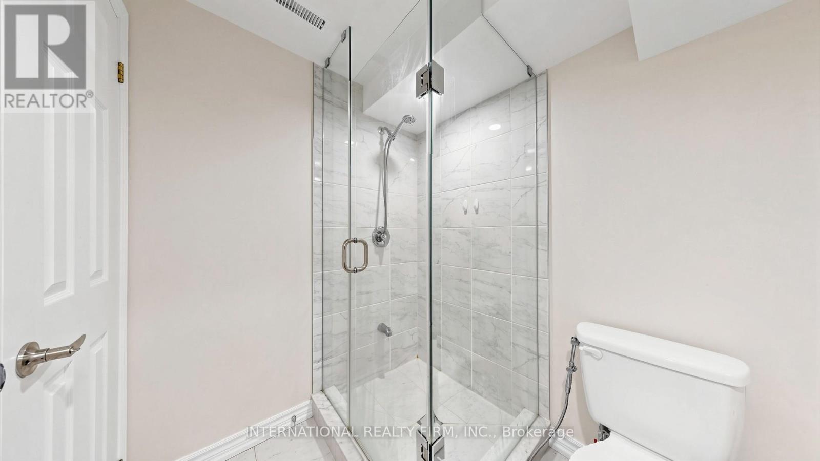 3180 PEBBLEWOOD ROAD - 36