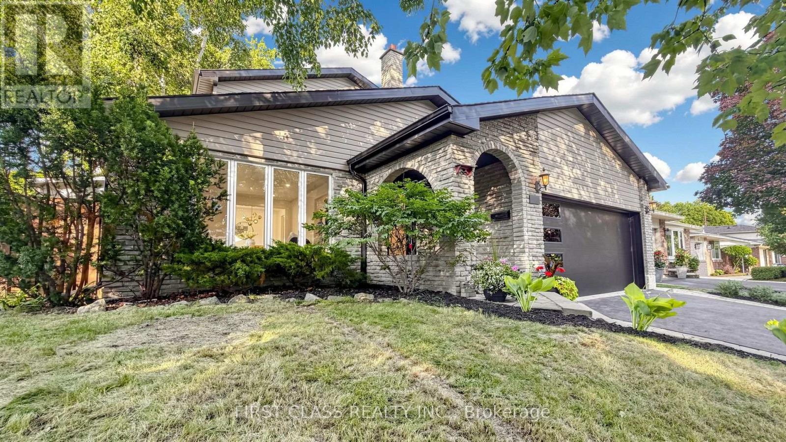 2337 DEVON ROAD - 2