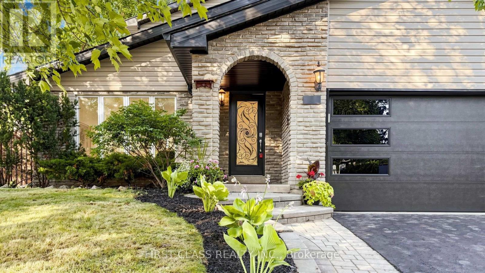 2337 DEVON ROAD - 3