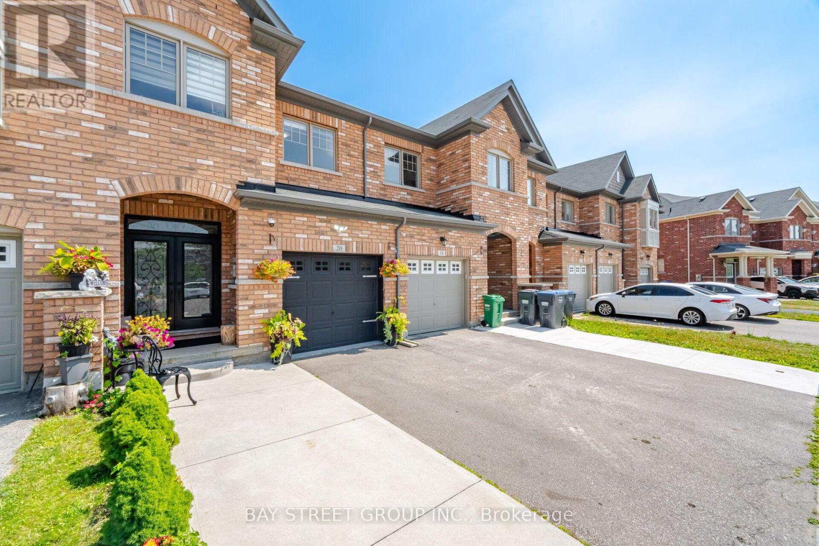 Photo of 20 Davenfield Circle