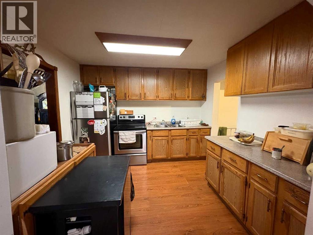 4716 48 Avenue - Photo 13