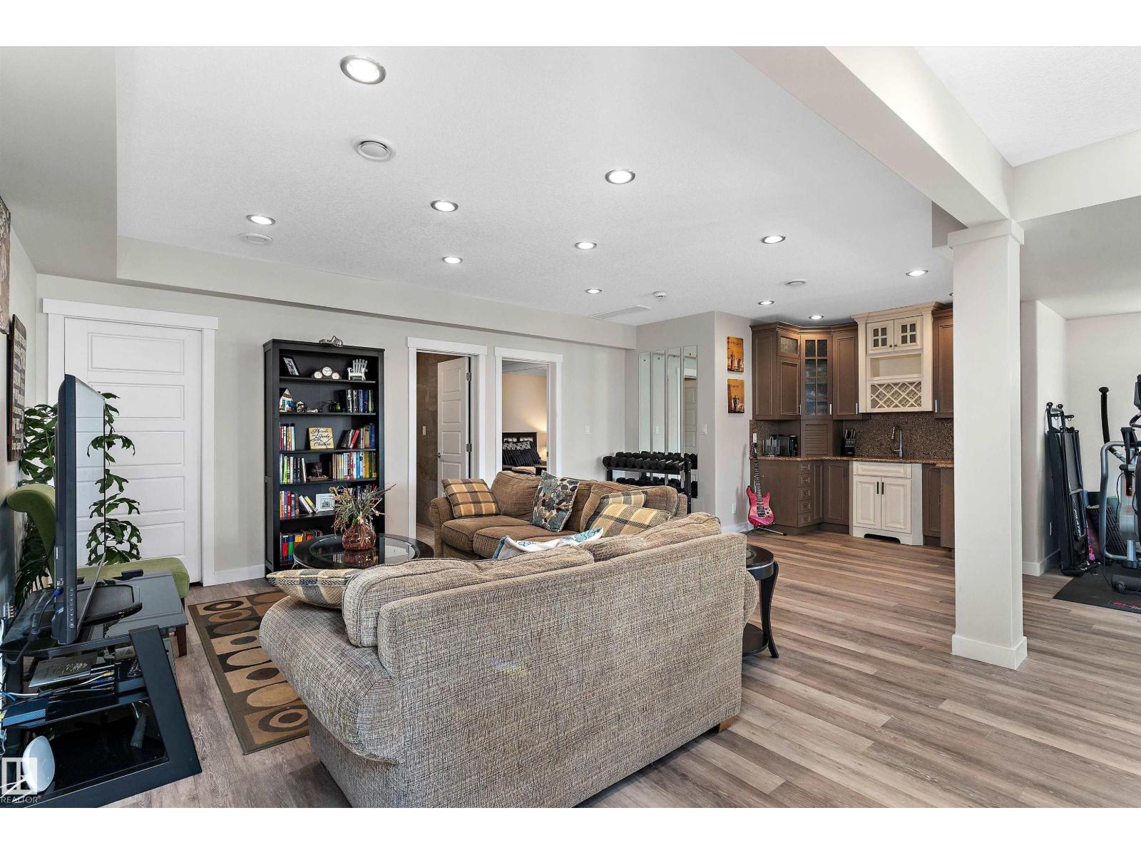 1708 32 ST NW - Image 47