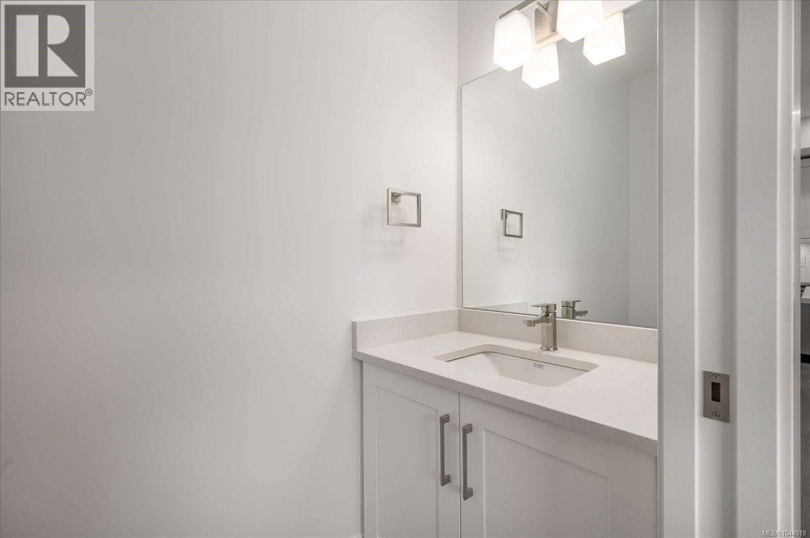 3800 Marjorie Way - 15