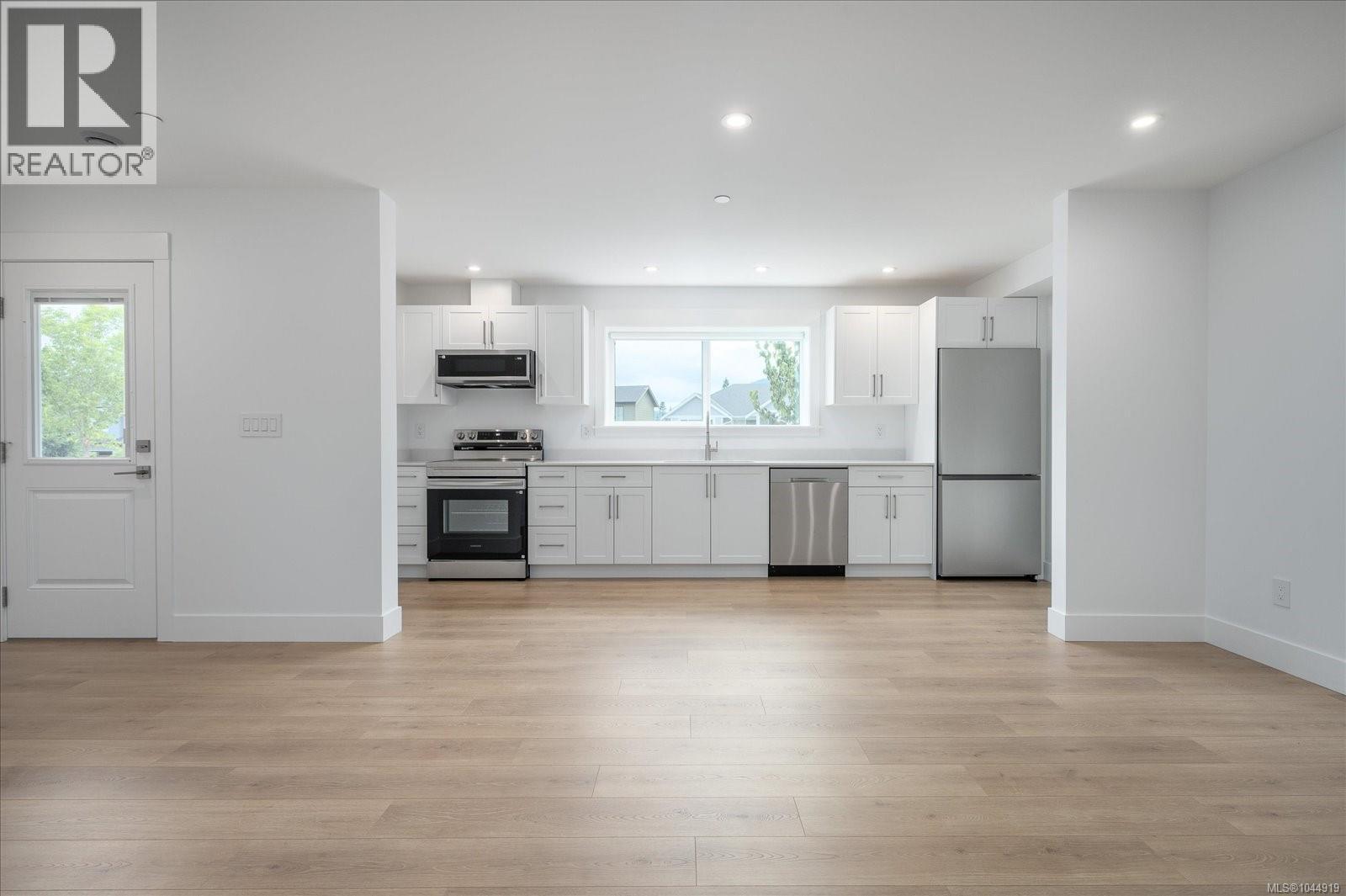 3800 Marjorie Way - Image 30