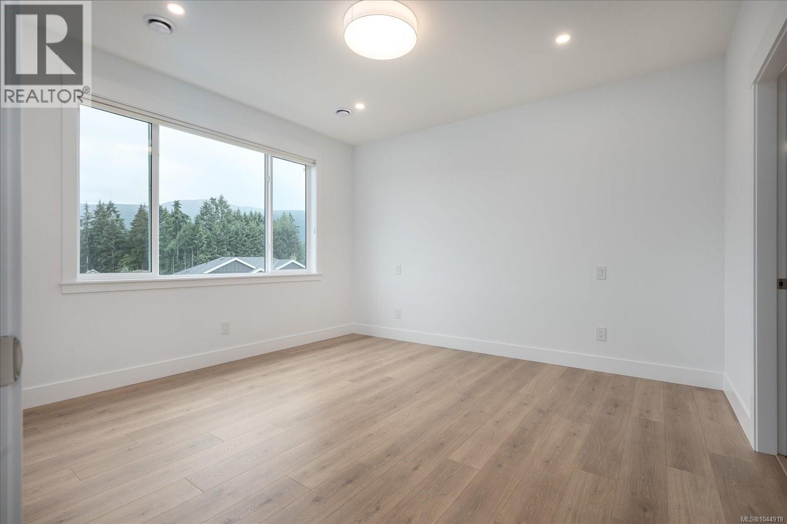 3800 Marjorie Way - Image 19