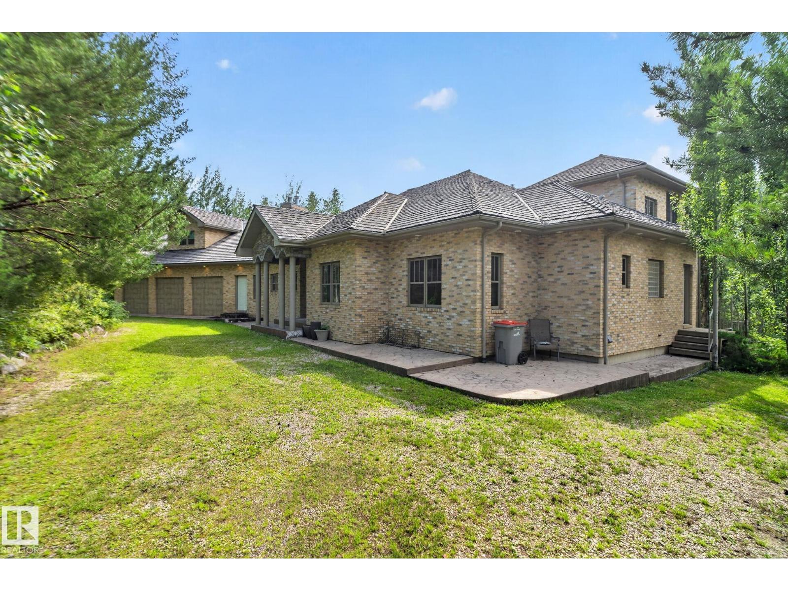 Photo of 5201 21 ST, Rural Wetaskiwin County