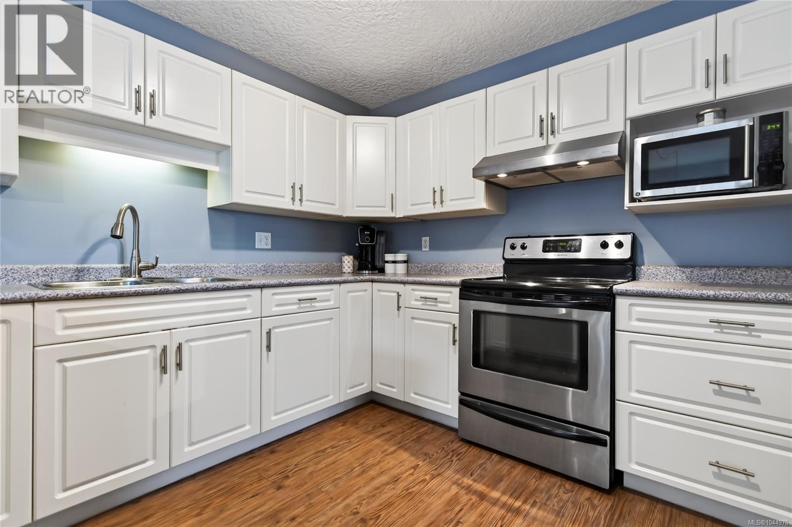 #A 1820 1st St - Image 10