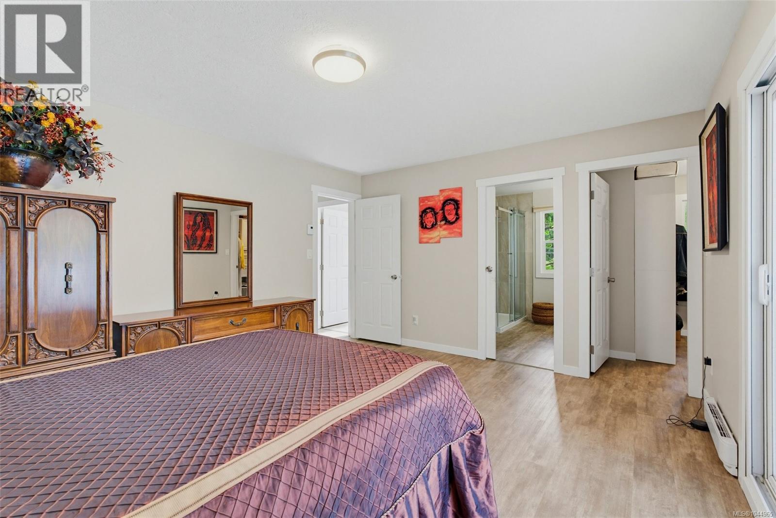 7910 Tugwell Rd - Image 20