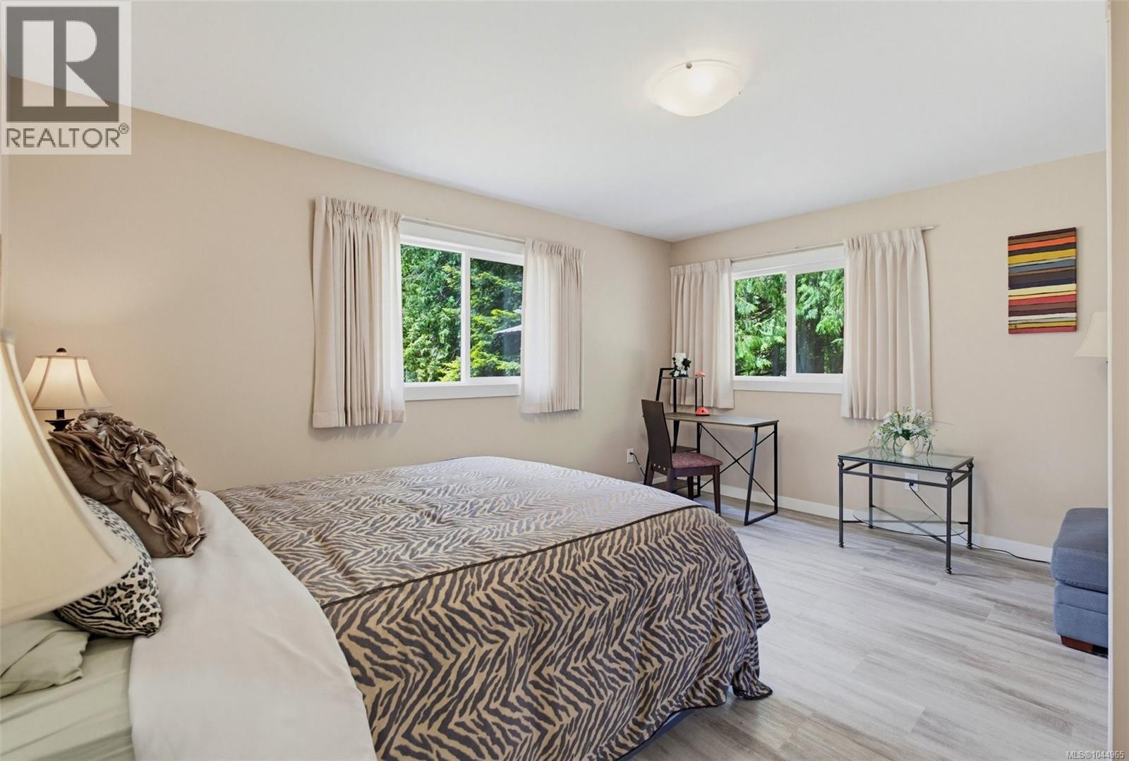 7910 Tugwell Rd - 36