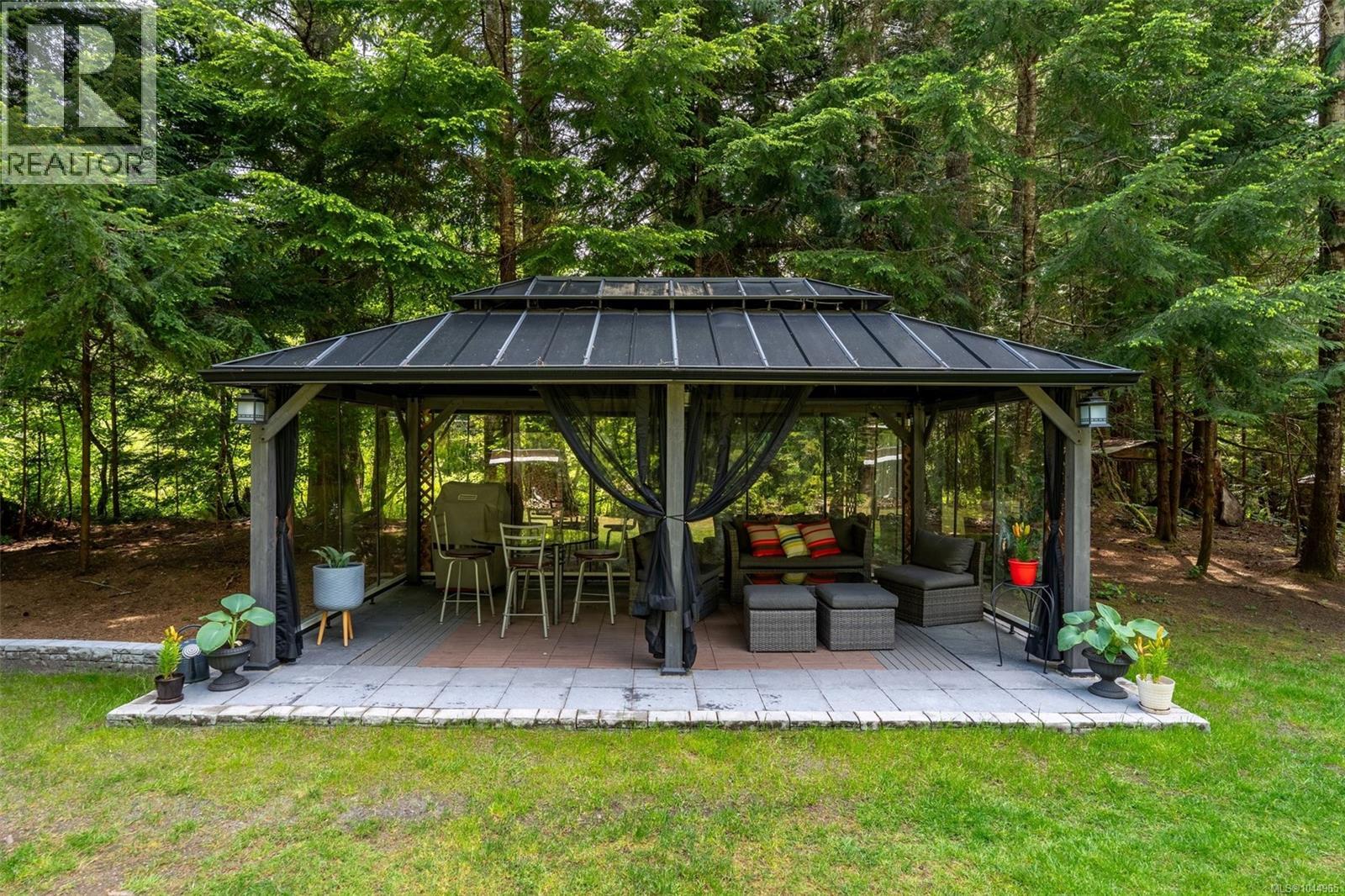 7910 Tugwell Rd - 51