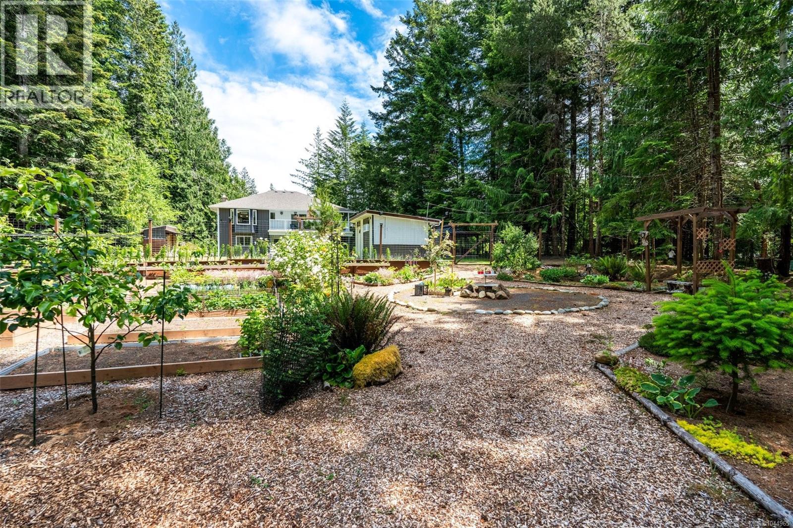 7910 Tugwell Rd - 58
