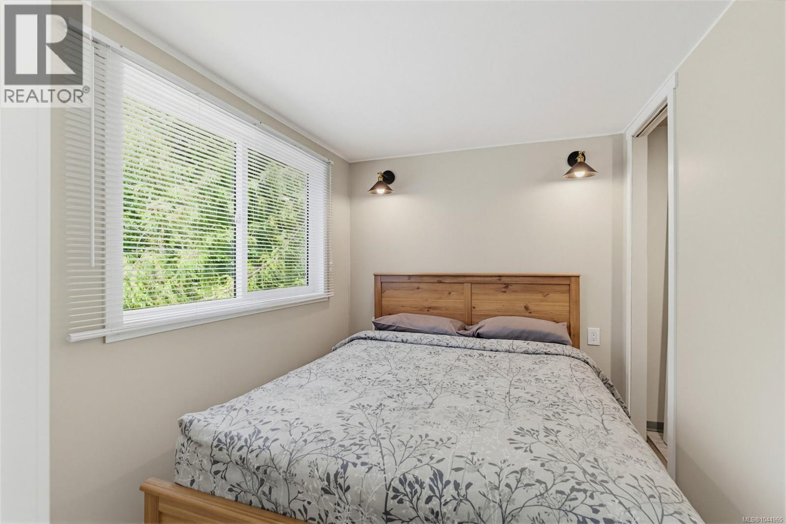 7910 Tugwell Rd - Image 68
