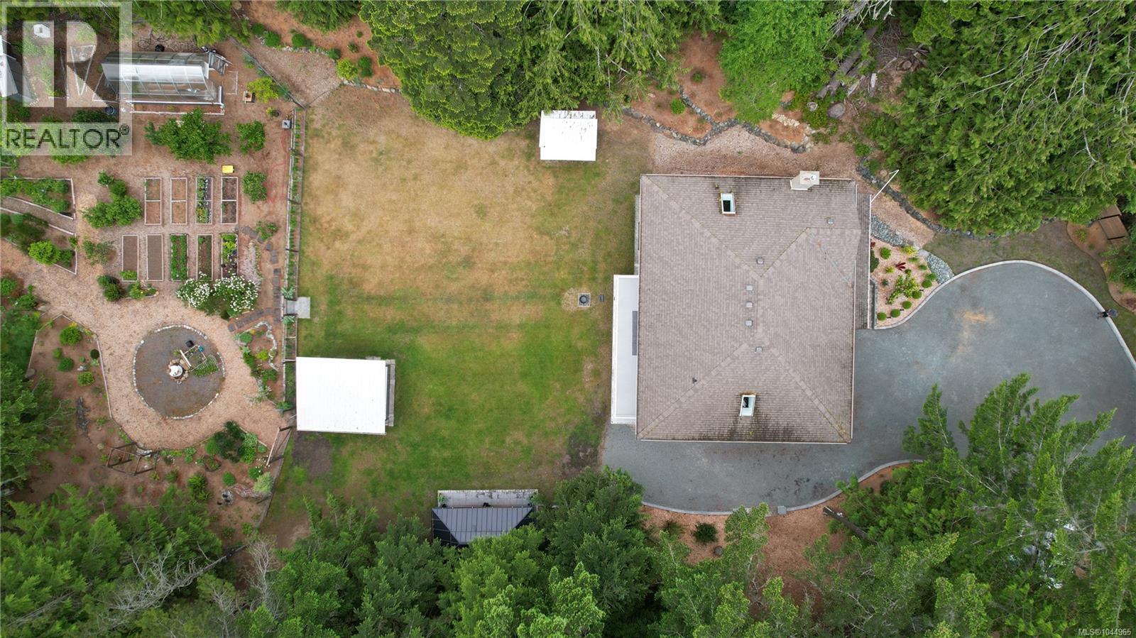7910 Tugwell Rd - Image 76