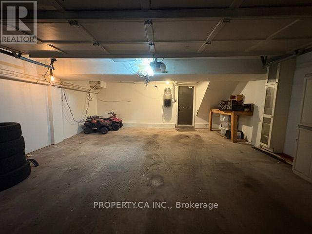 3 WATERFORD CRESCENT - 29