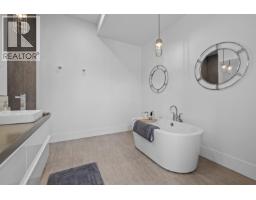 2248 Abbott Street Lot# Strata Lot, Kelowna, BC V1Y1E1 Photo 20
