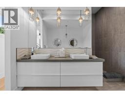 2248 Abbott Street Lot# Strata Lot, Kelowna, BC V1Y1E1 Photo 19
