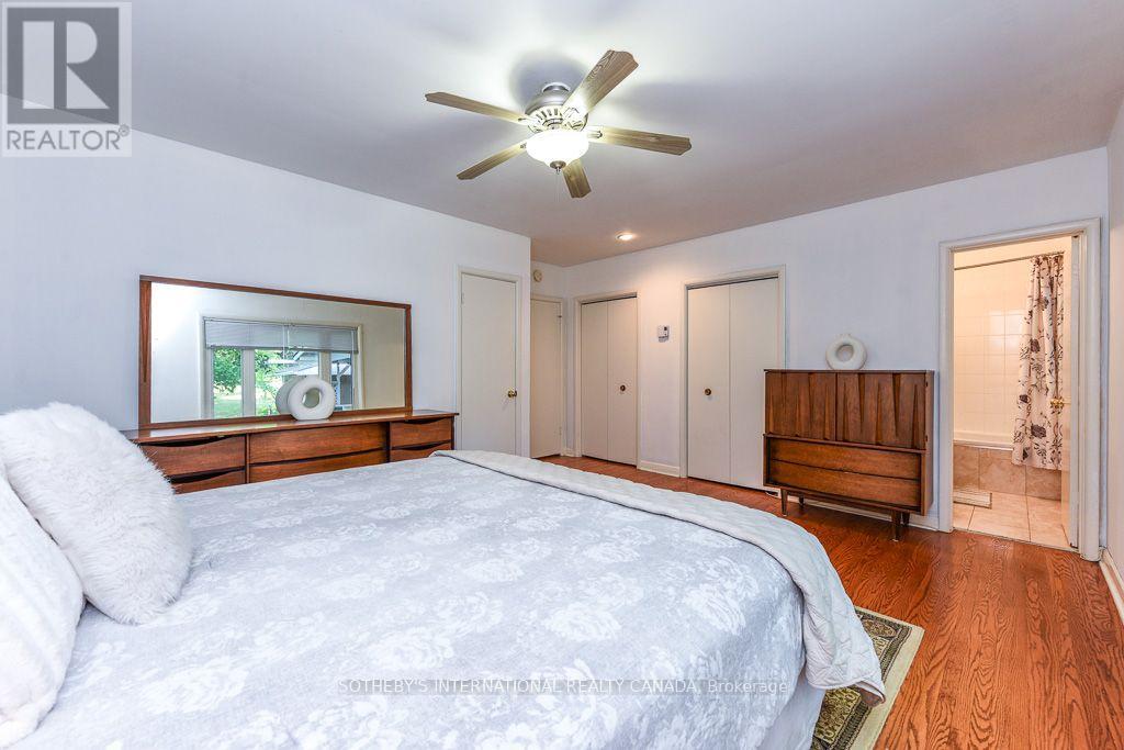 31 QUEENSBOROUGH CRESCENT - Image 26