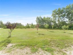68084 41e Road, Beausejour, MB R0E0C0 Photo 42