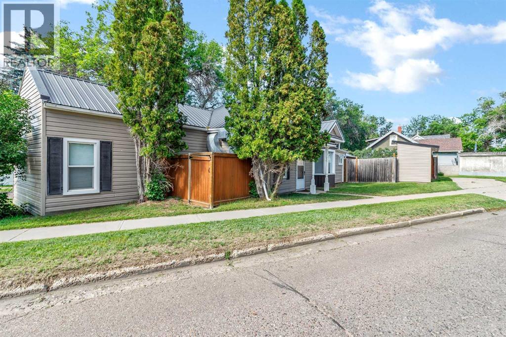 212 6 Street SE - Image 4
