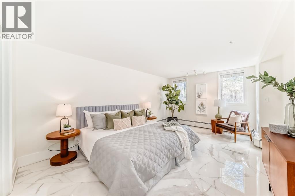 #101 2422 Erlton Street SW - 18