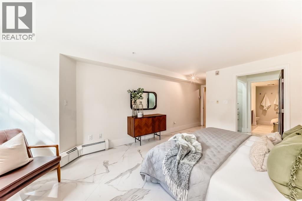 #101 2422 Erlton Street SW - 19