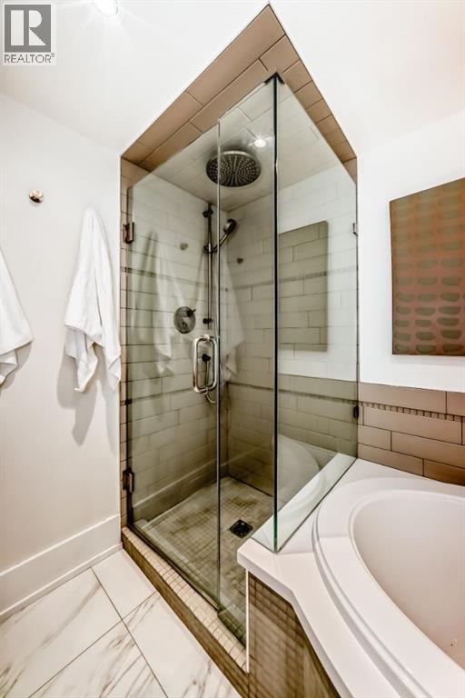 #101 2422 Erlton Street SW - 24