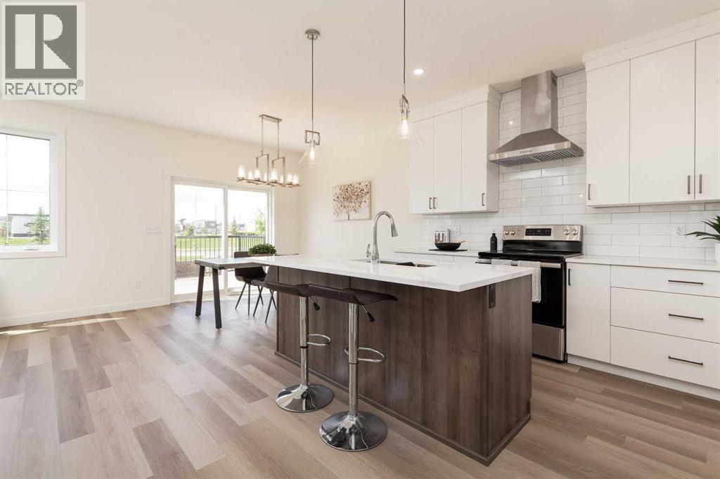 393 Rivergrove Chase W, Lethbridge — photo 3