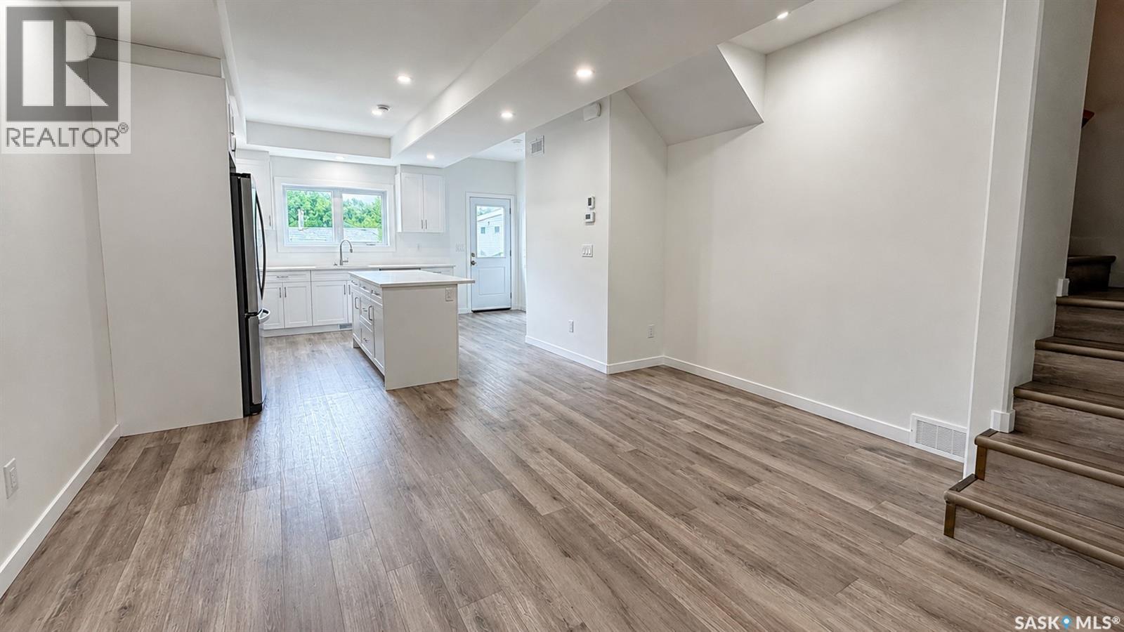 1220 D AVENUE N - 13